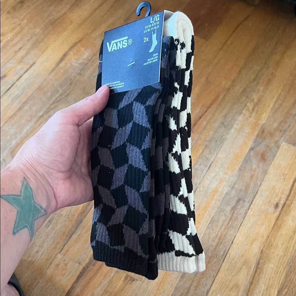 Vans Black & Gray Patterned Crew Socks - 2 Pack - Picture 6 of 6